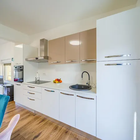Apartment Ana 2 Posedarje *